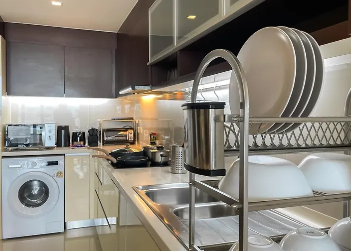 Spacious 118 Sqm Fast Wifi Bts Chong Nonsi Appartement