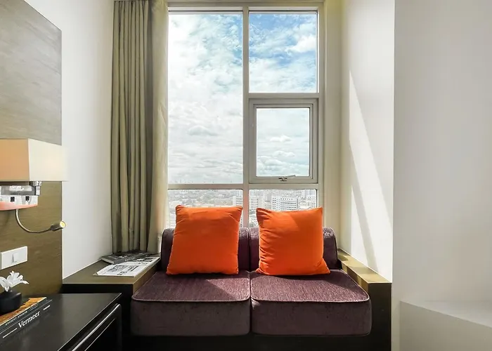 Spacious 118 Sqm Fast Wifi Bts Chong Nonsi Appartement
