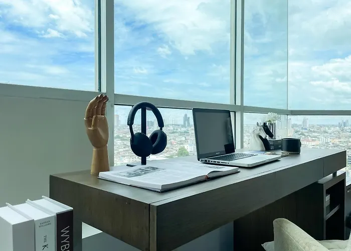 Spacious 118 Sqm Fast Wifi Bts Chong Nonsi Bangkok